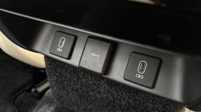 Land Rover Range Rover 3.0 P460e Autobiography 4dr Auto Estate - Image 38
